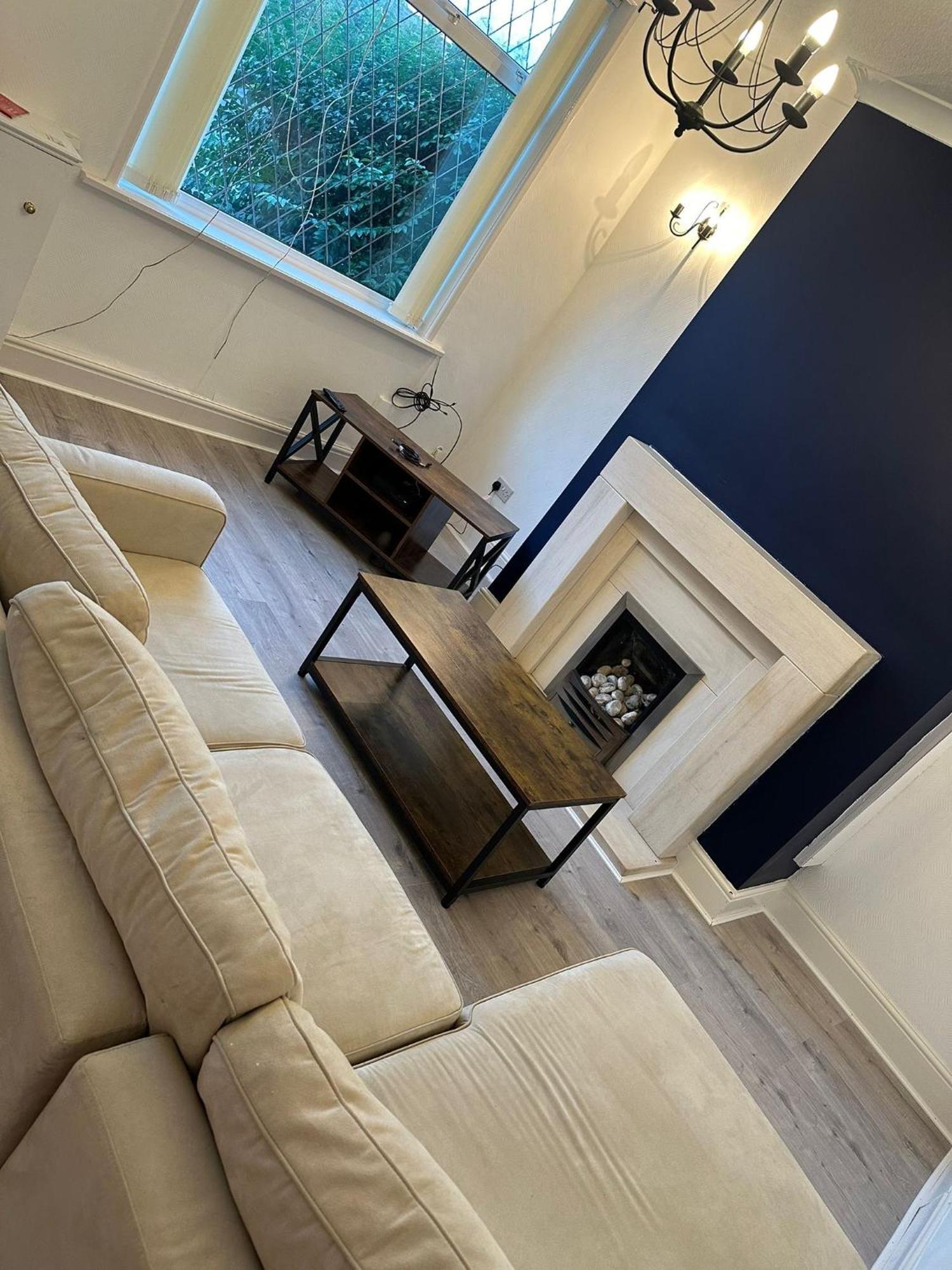 Abigail House Apartment Westhoughton Bagian luar foto