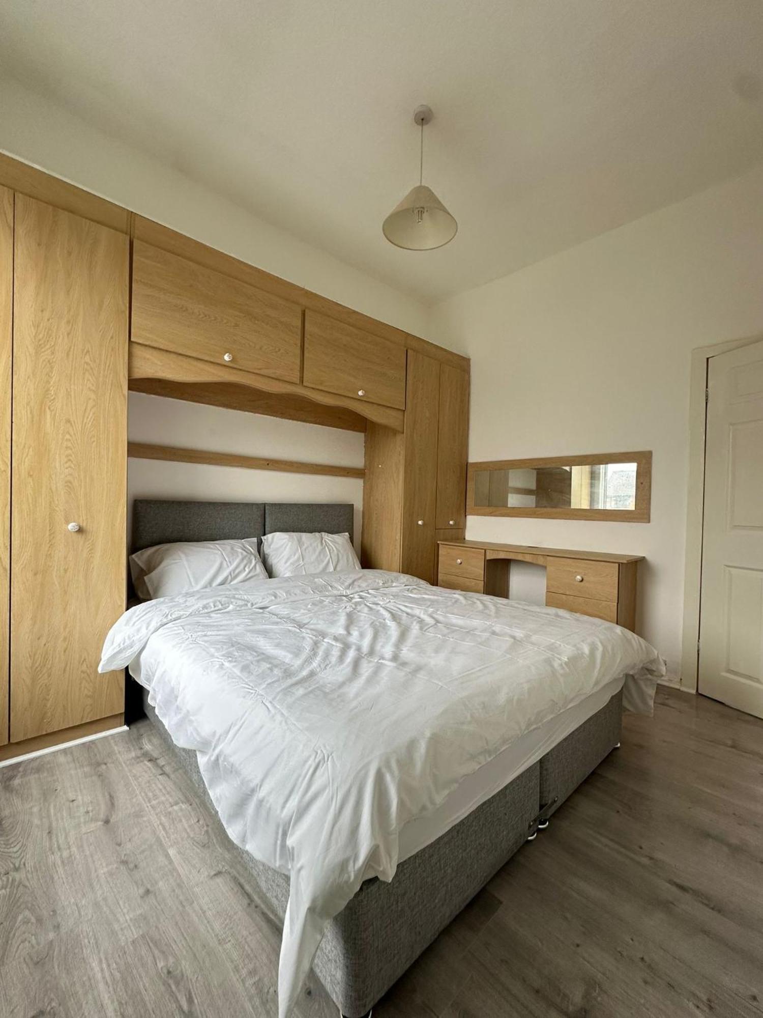 Abigail House Apartment Westhoughton Bagian luar foto